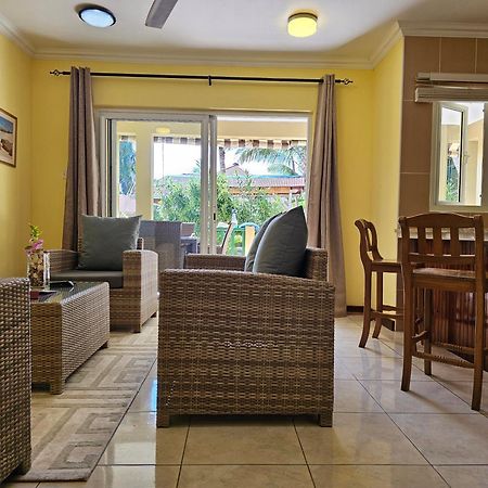 Casa De Leela Self Catering Guest House Диг Екстериор снимка