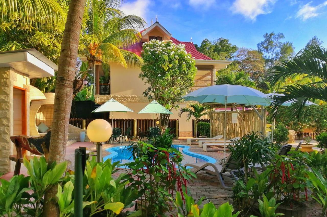 Casa De Leela Self Catering Guest House Диг Екстериор снимка