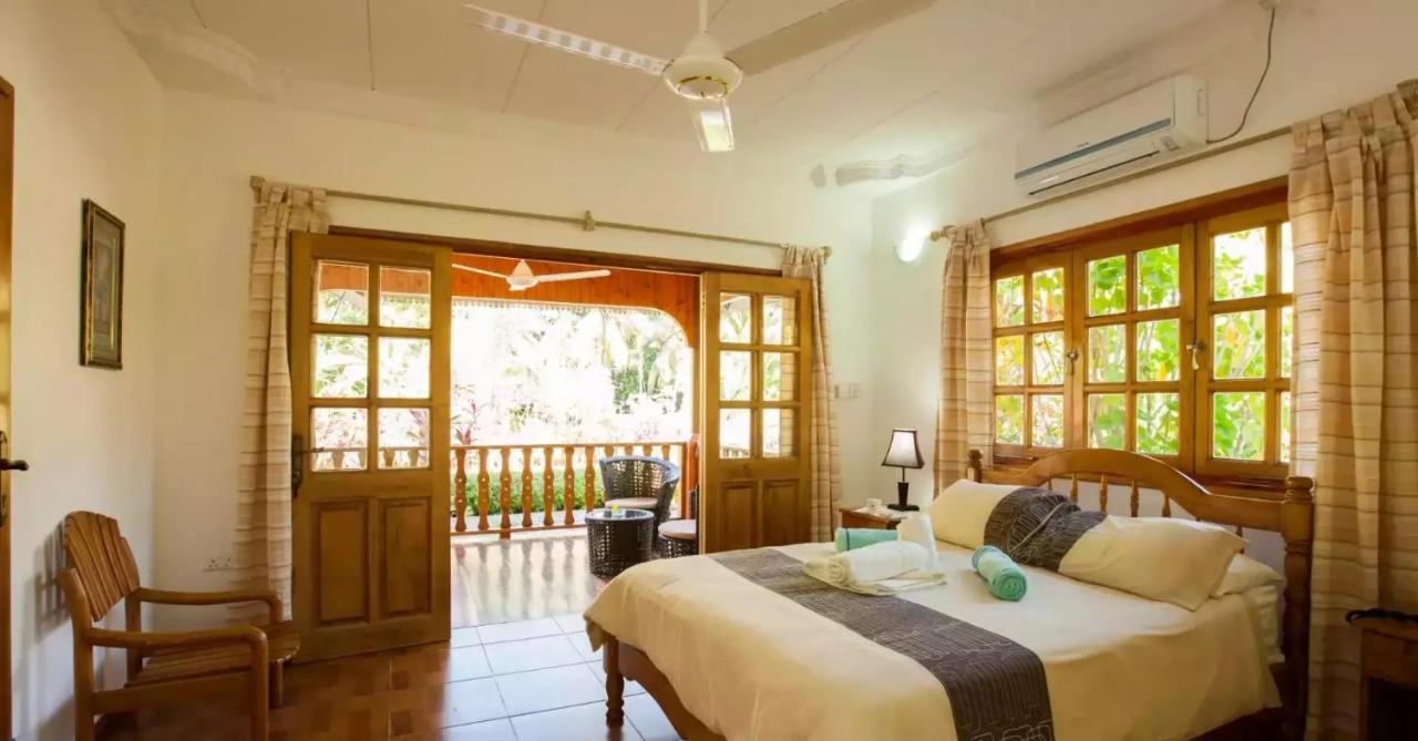 Casa De Leela Self Catering Guest House Диг Екстериор снимка