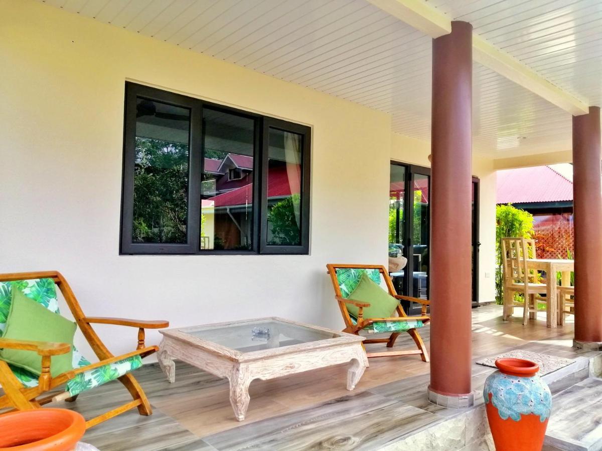 Casa De Leela Self Catering Guest House Диг Екстериор снимка