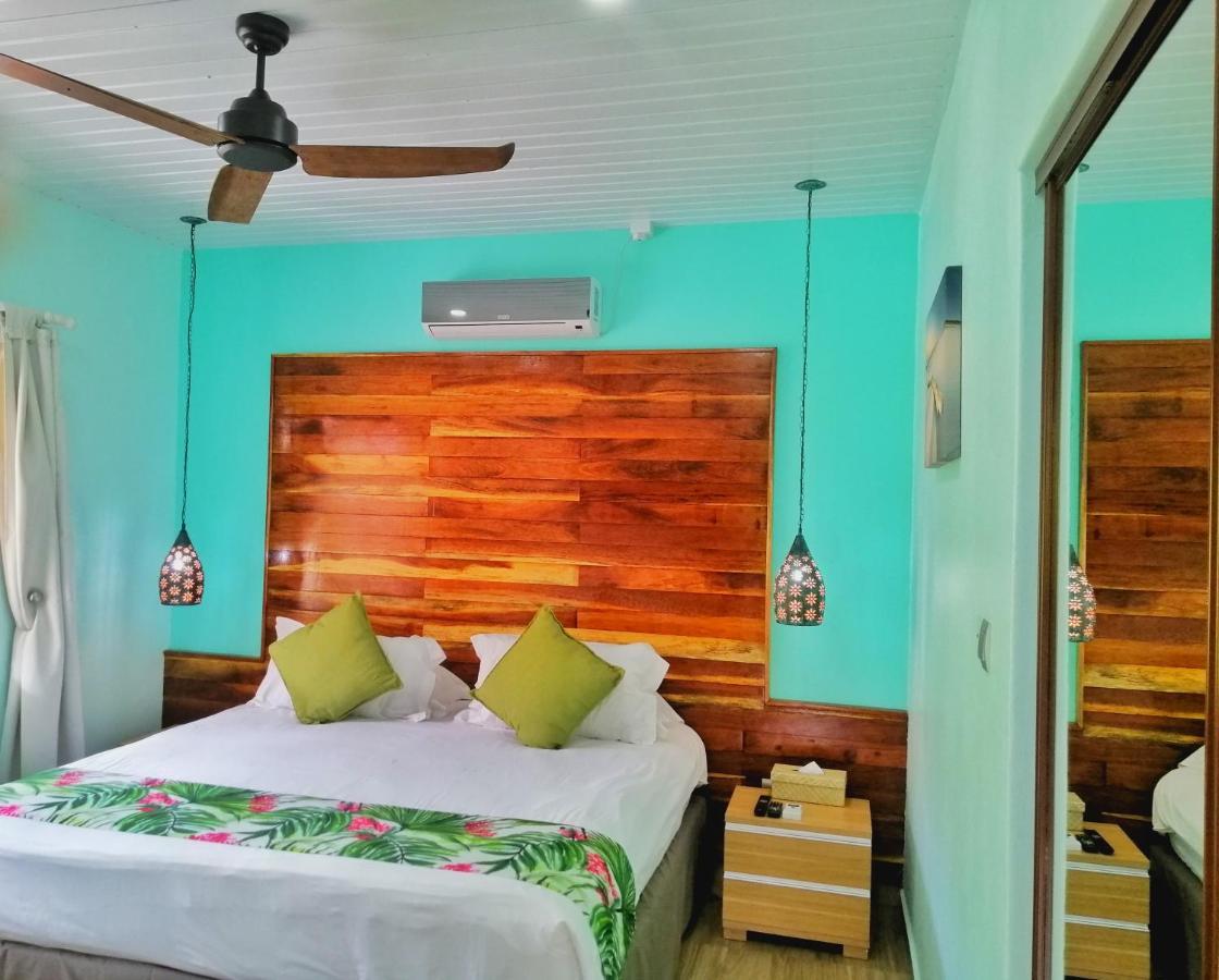 Casa De Leela Self Catering Guest House Диг Екстериор снимка