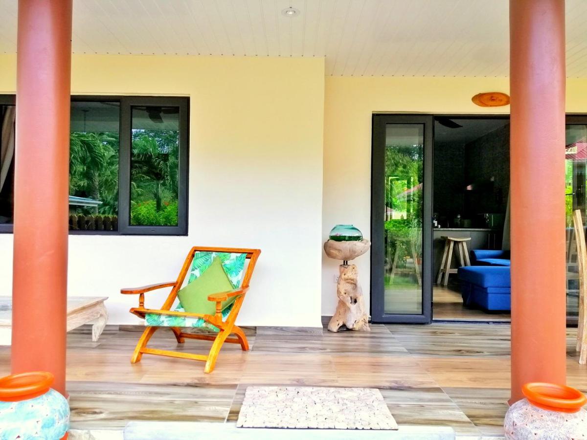 Casa De Leela Self Catering Guest House Диг Екстериор снимка