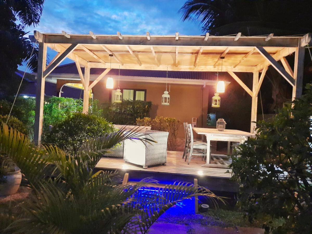 Casa De Leela Self Catering Guest House Диг Екстериор снимка