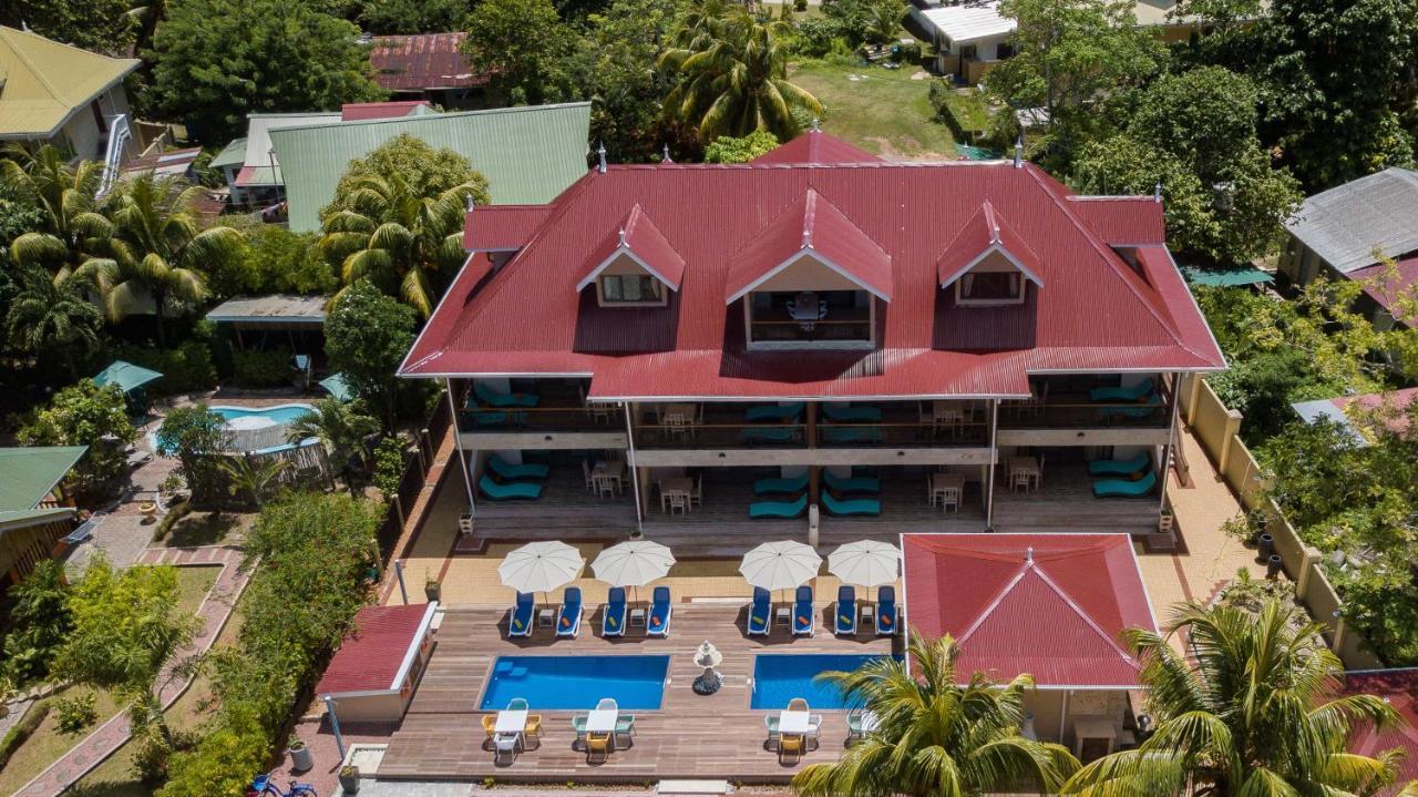 Casa De Leela Self Catering Guest House Диг Екстериор снимка