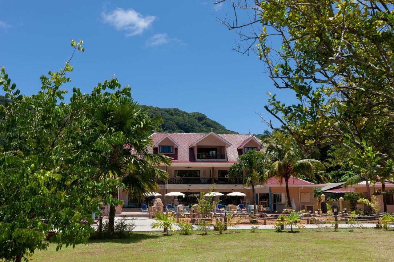 Casa De Leela Self Catering Guest House Диг Екстериор снимка